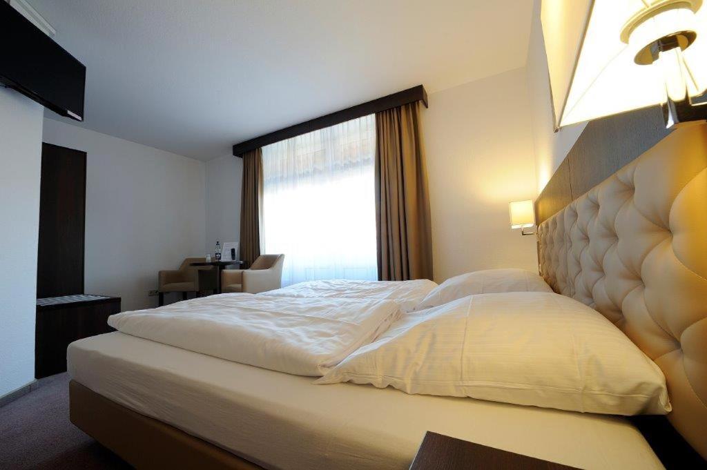 Hotel Zur Post Steimbke Екстер'єр фото