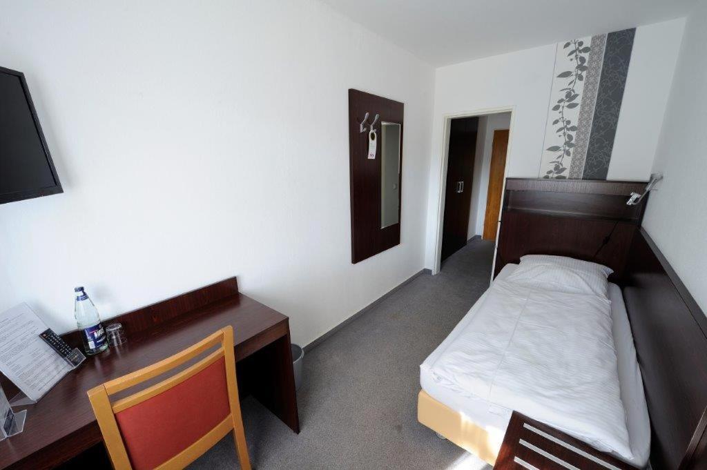 Hotel Zur Post Steimbke Екстер'єр фото