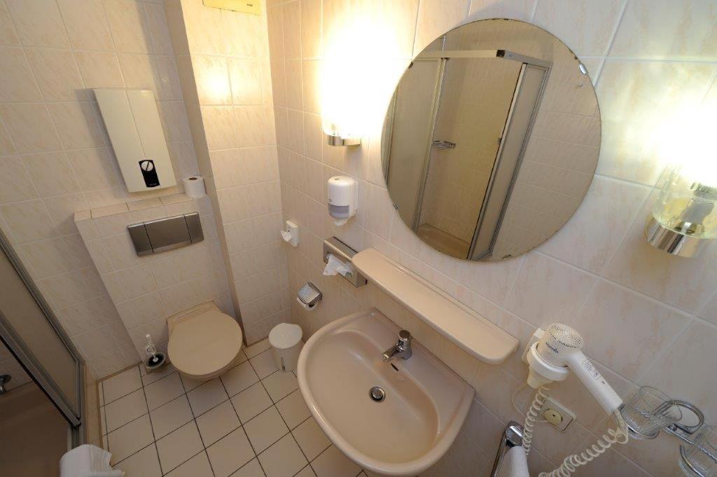 Hotel Zur Post Steimbke Екстер'єр фото
